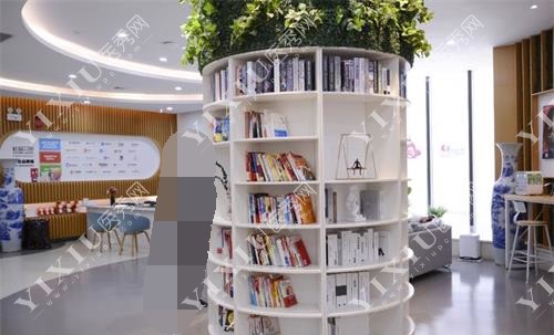 昆明松鼠口腔大厅环境