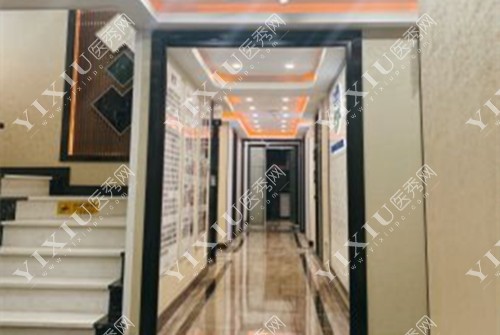 上海罗缘口腔内部过道环境示意图