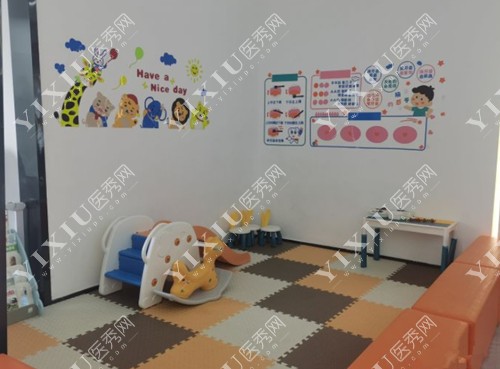 长沙优仕口腔儿童游乐区
