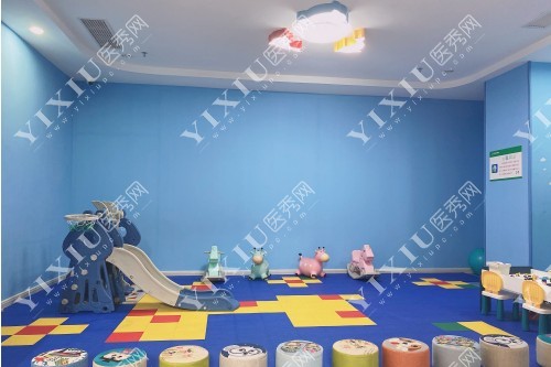 永州安牙舒口腔儿童休息区图片展示