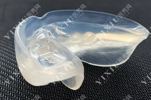 ETA功能性矫治器
