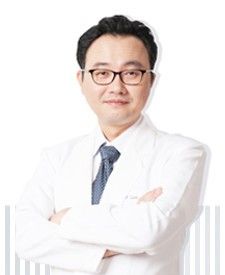 O&YOUNG整形外科-李奎昊-整形医生