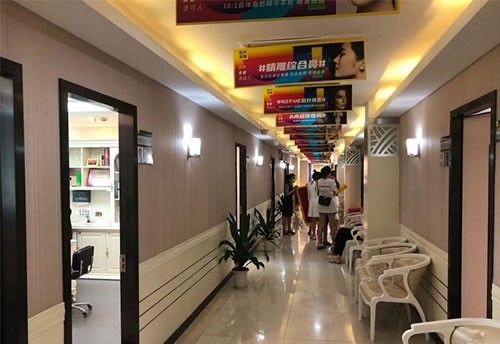 深圳阳光医疗美容整形医院走廊环境