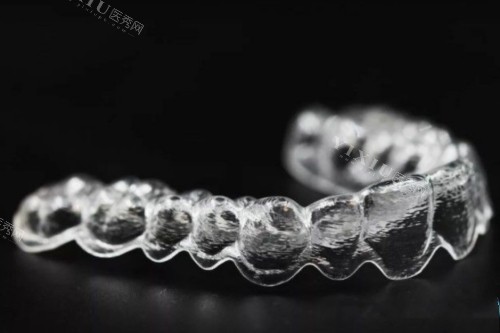 南京金铂利口腔整牙好吗？注重美学设计／数字化正畸技术(图3)