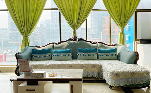 南宁蓝钻口腔牙齿治疗医生技术好收费合理，做韩国伊诺种植体3980元起！(图2)