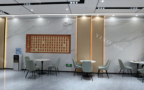 南宁岭南口腔潘蛟南院长做种植牙技术特点分享，上颌开窗植骨种牙技术真不错！(图3)