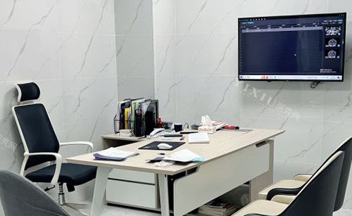 南宁牙博士口腔牙齿矫正怎么样，田丹医生做国产金属矫正6800元起！(图6)