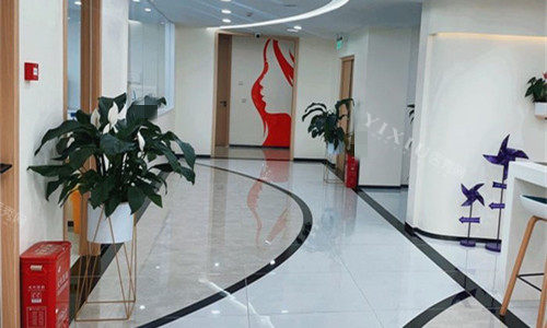 廊坊晶颜口腔看牙贵不贵？2024年详细价格表公开！(图1)