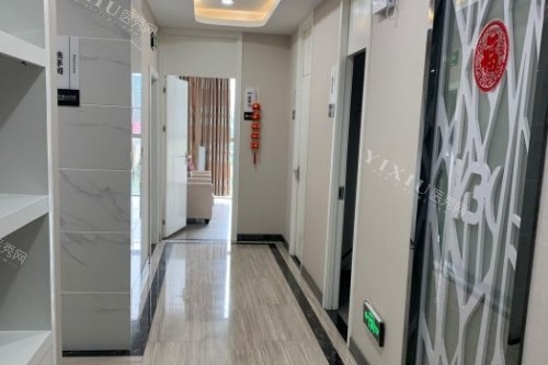 曝光下隆回雅贝康口腔的收费标准！国产种植牙2500+传统金属托槽8000+树脂补牙150+儿童涂氟68+！(图1)