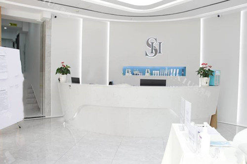 ​泸州尚好口腔种牙实力如何？硬件条件+擅长项目+技术实力+服务水平一网打尽(图2)