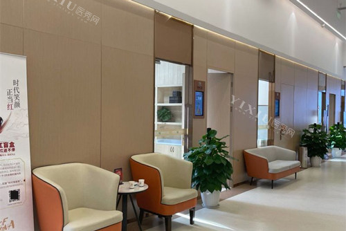 成都新桥口腔医院简介资料：背景&简介／技术&项目／口碑&评价／医疗团队等一文揭秘(图3)