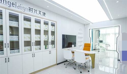 云南曲靖舒尔口腔门诊部矫正治疗室