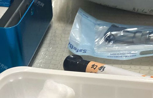 义乌世瑞口腔补牙材料展示