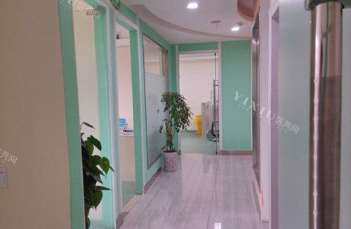巴中德康口腔内部过道环境