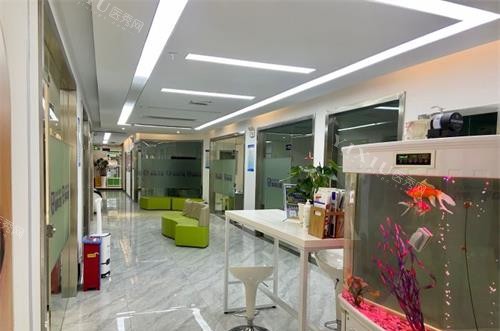 贵州遵义皓和口腔门诊部大厅