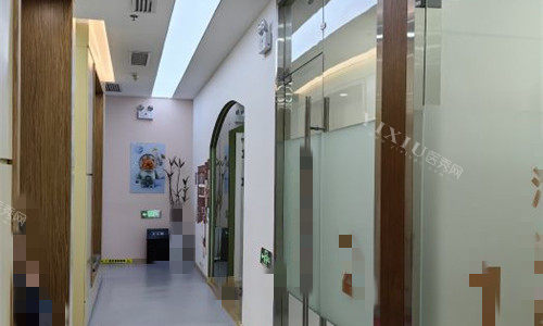 石家庄全博口腔诊室门口