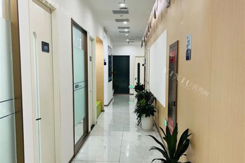 合肥美欧口腔走廊环境图