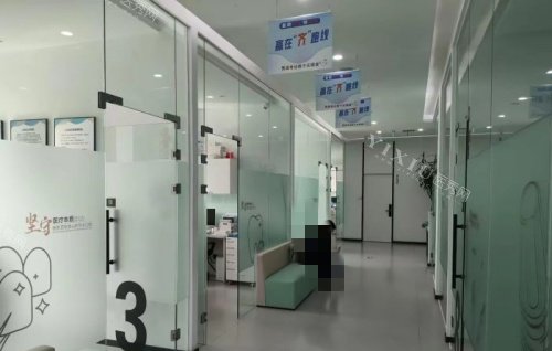 胶州中科维诺口腔走廊示意图