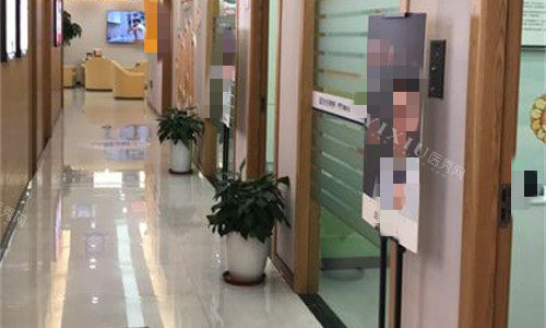 无锡佳士洁口腔走廊图