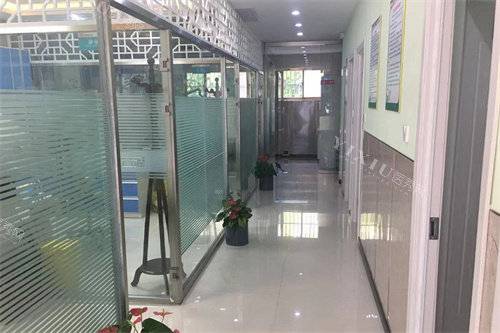 南京雯雅口腔走廊环境