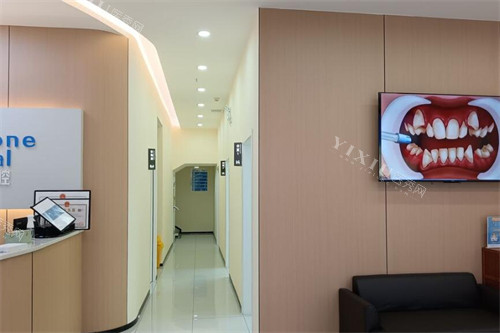 广州美加口腔走廊照片图展示