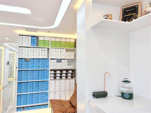北京维恩口腔（海淀店）展示区