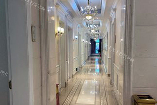海口华美口腔医院走廊图