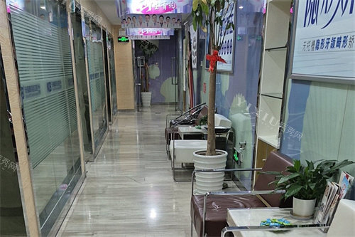 无锡康贝佳口腔走廊环境