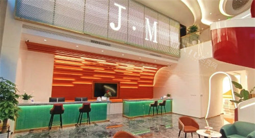 成都极美口腔大厅