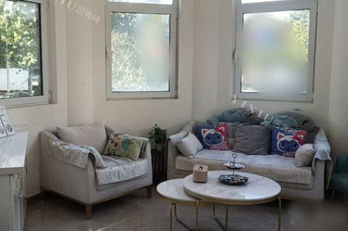 山东青岛哈美口腔榕江路店休息区