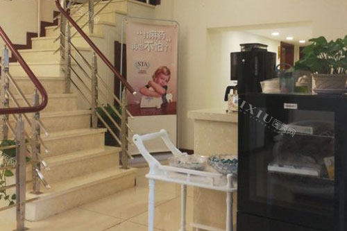 长春益牙优口腔门诊部(红旗街店)一楼环境图