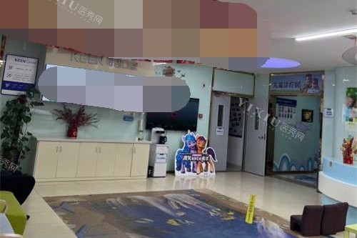 青岛可恩口腔医院大厅