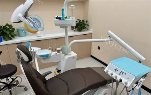 太原龙橙口腔牙医