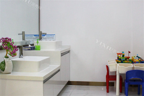 宁波欣瑞口腔海曙店洗漱区