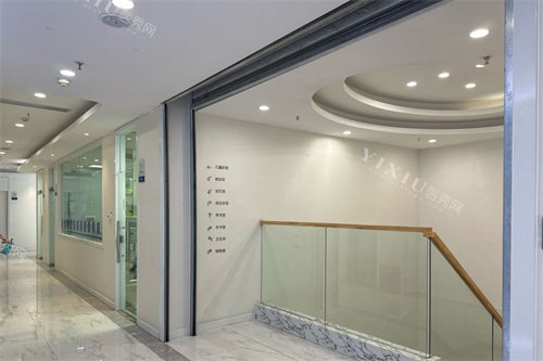 昆明竹子口腔楼梯间