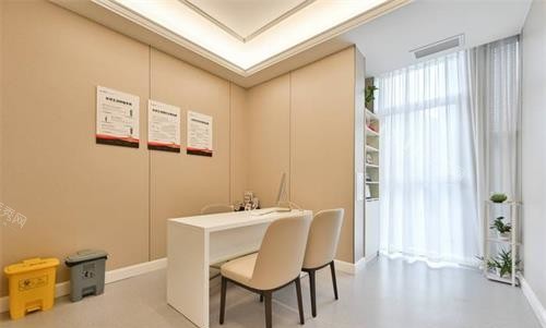 云南昆明柏德口腔门诊部诊室