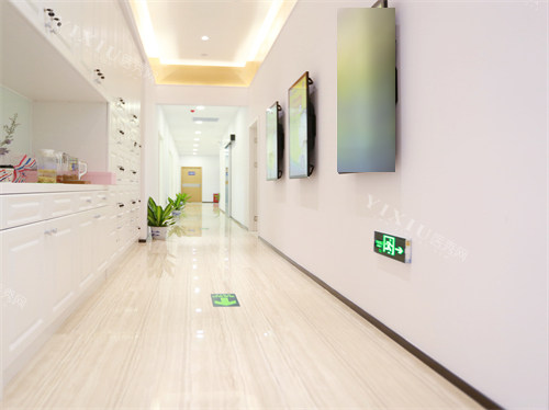 深圳穗华口腔走廊