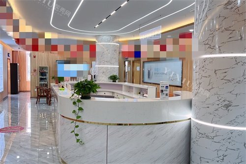 天津共昌爱牙口腔洞庭路门店大厅