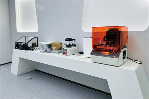 宁波兴华口腔医院<span class='highlight'>数字化</span>中心