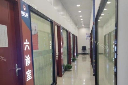 武汉良依口腔走廊图