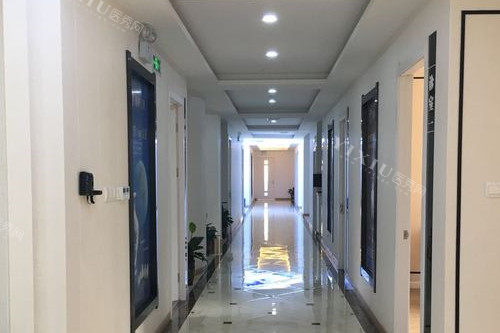上海瑞伢美瑞亭口腔走廊图