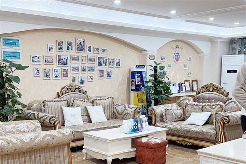 成都拉斐尔口腔怎么样？实测后：资质正规技术可靠！附新版收费价目表，看牙不迷茫(图6)