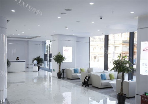 昆明竹子口腔医院牙齿矫正怎么样？本地人认可度高！正畸医生、技术、设备都在线！(图3)