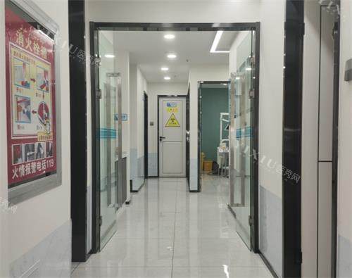 阿勒泰市爱尔雅口腔走廊