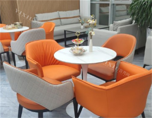 呼和浩特天牙口腔等候区环境图