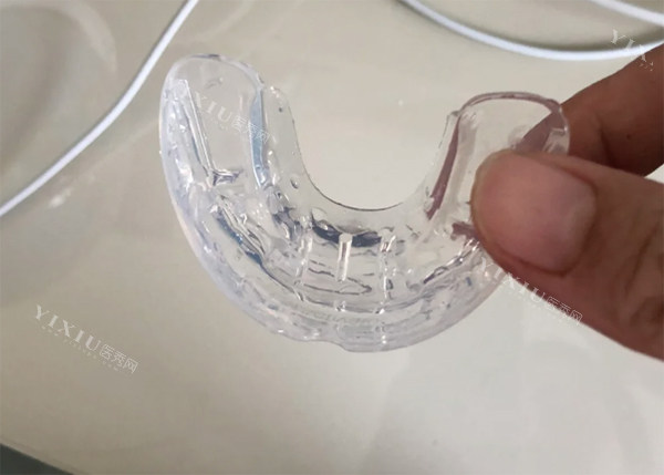 罗慕儿童矫治器