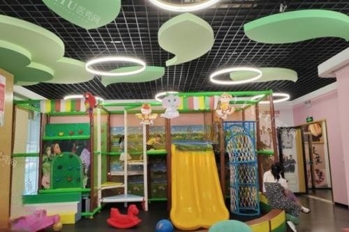 毕节天洁口腔儿童玩耍区