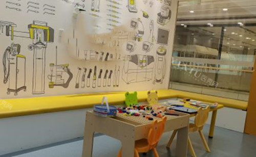 武汉萌芽齿科儿童玩乐区环境