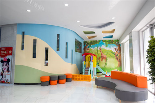 兰州康美齿科(鸿运院)休息区环境