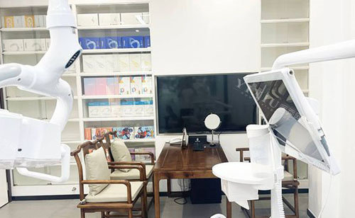 贵港好大夫口腔牙齿治疗商谈室